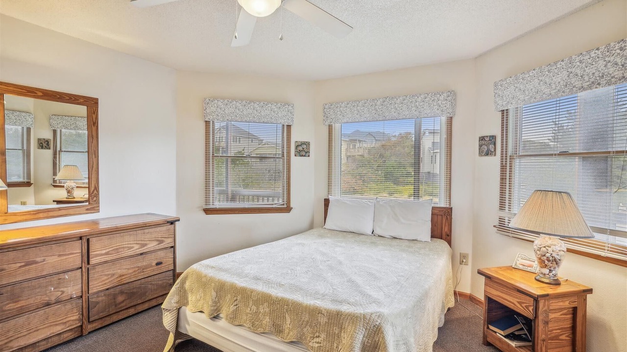 Photo of Bedroom in Carolina Dunes
