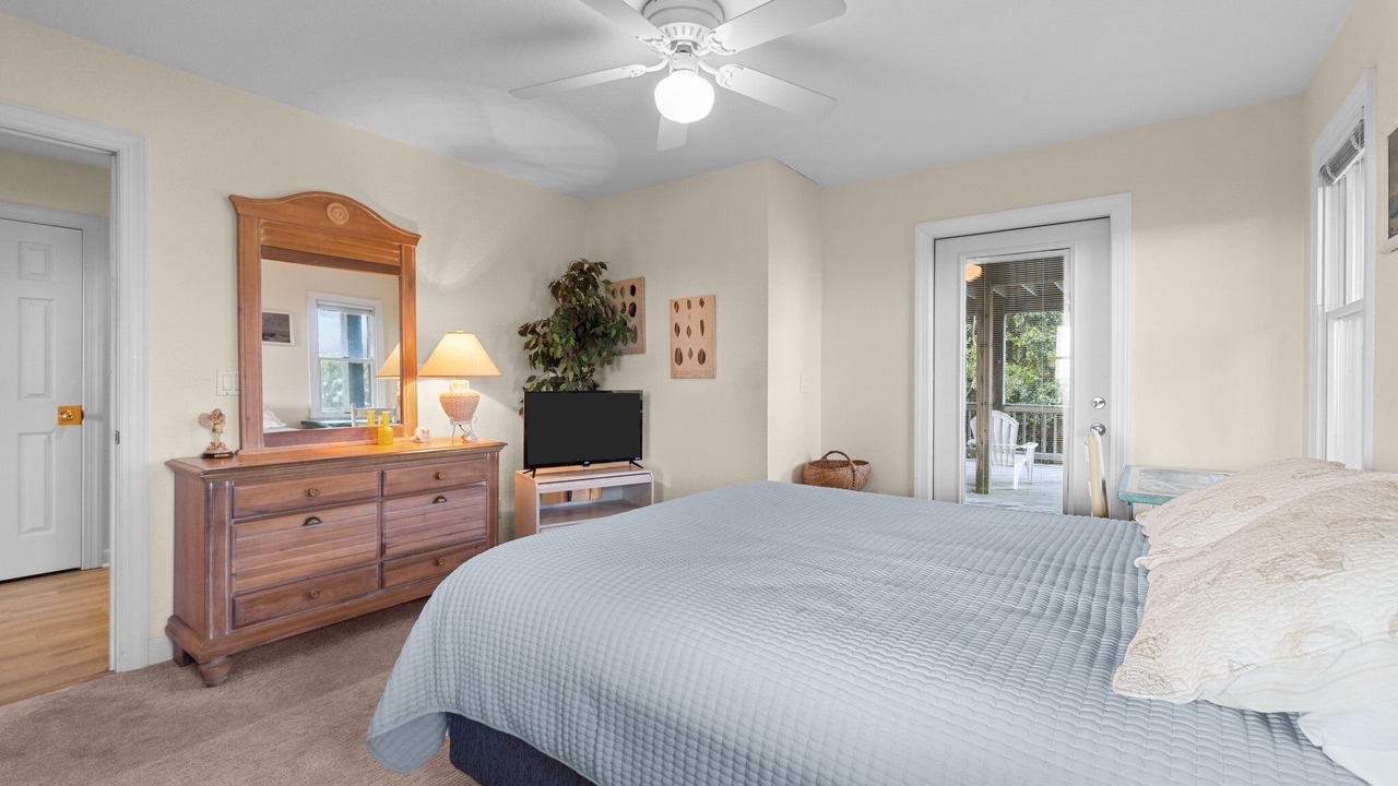 Photo of Bedroom in Carolina Dunes