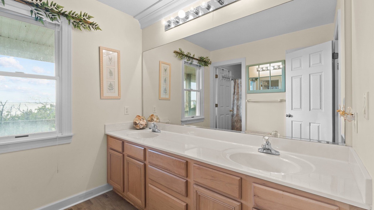 Photo of Bathroom in Carolina Dunes