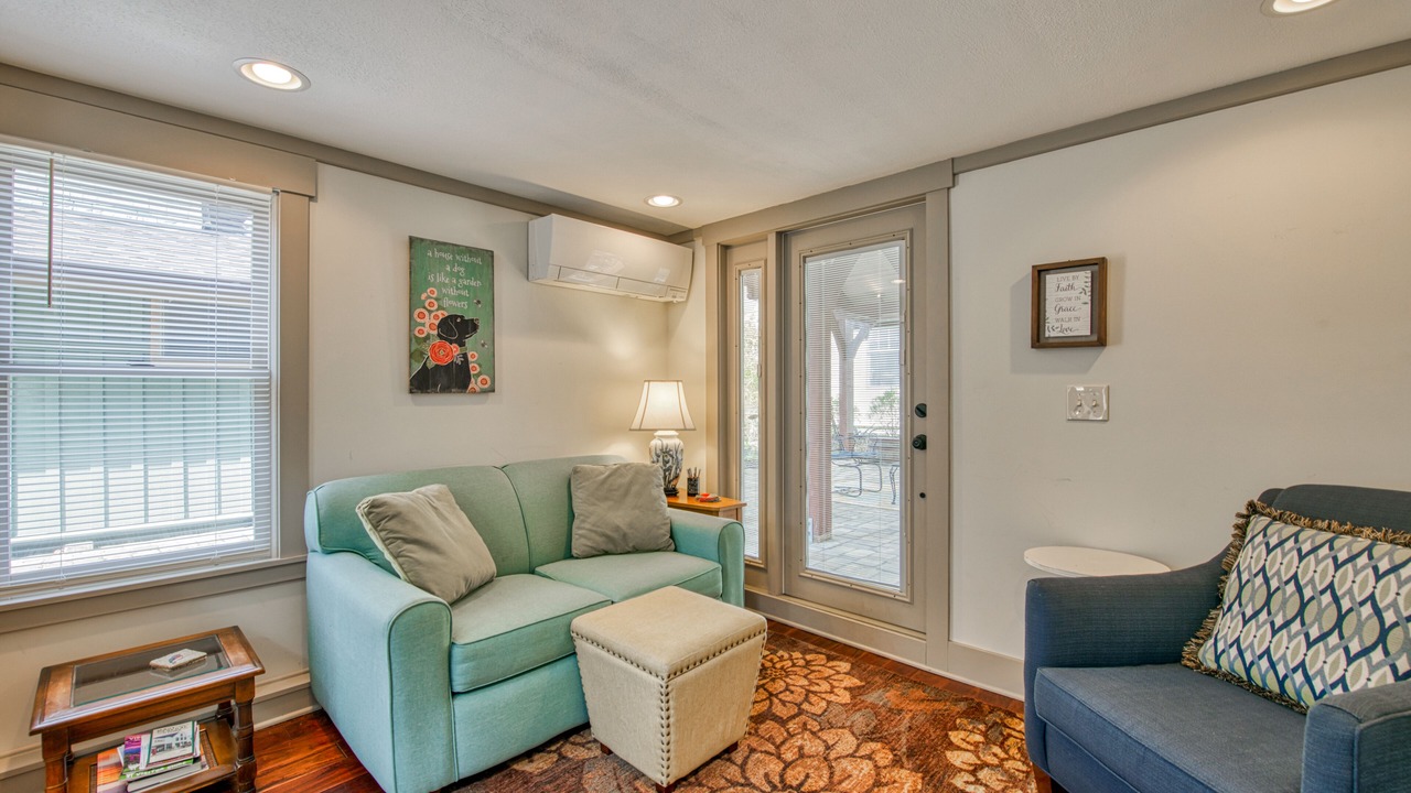 Photo of Livingroom in Lake Junaluska