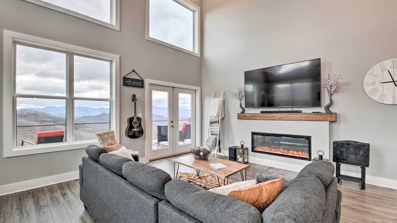Photo of Livingroom in Sylva