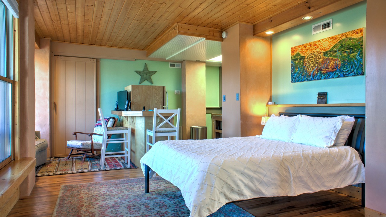 Photo of Bedroom in Swannanoa