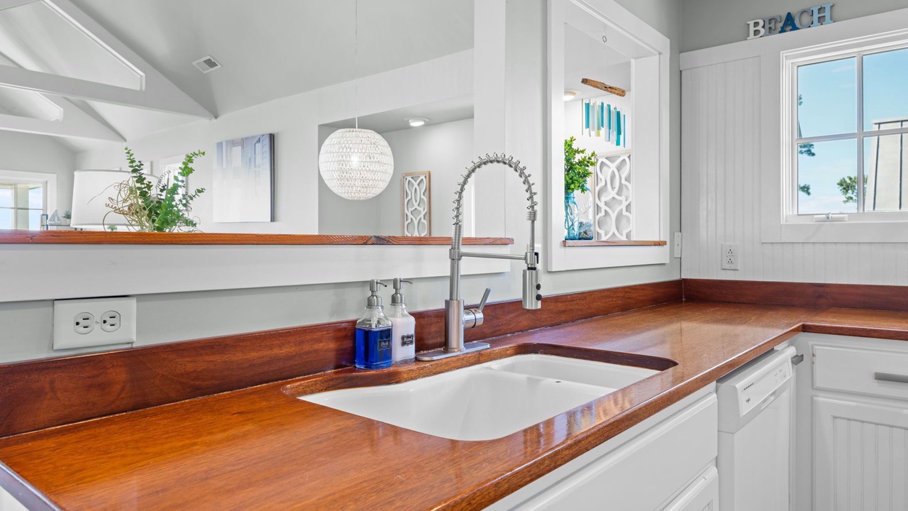 Photo of Bathroom in Minnesott Beach
