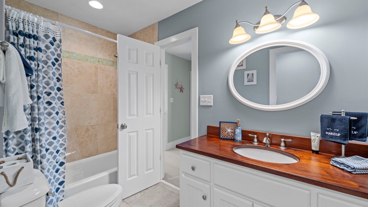Photo of Bathroom in Minnesott Beach