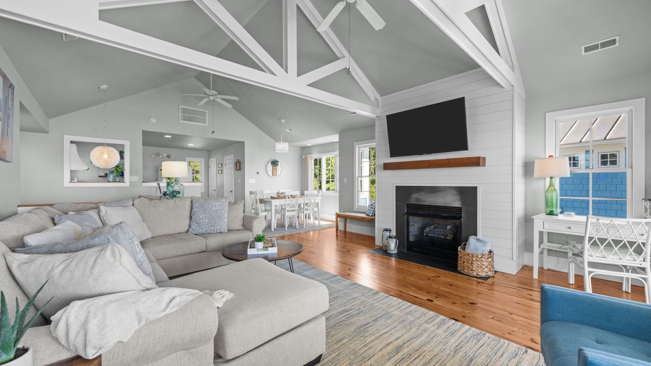 Photo of Livingroom in Minnesott Beach
