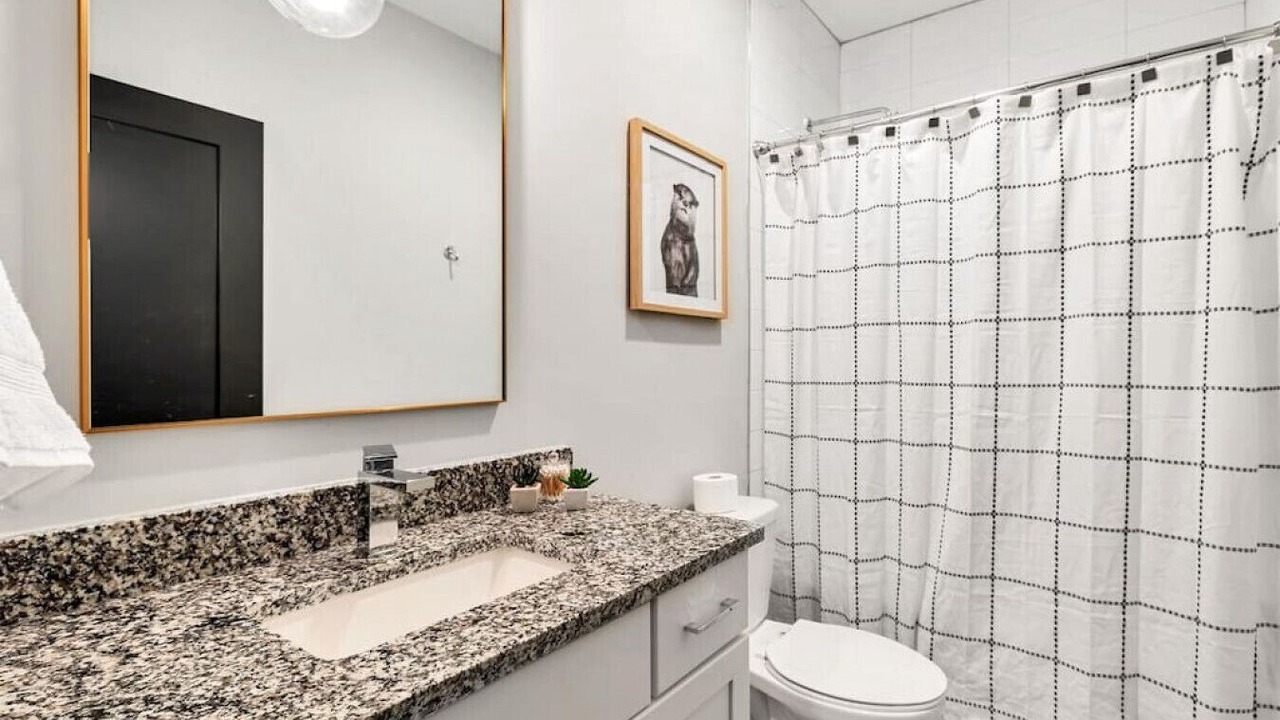 Photo of Bathroom in Talbot's Corner