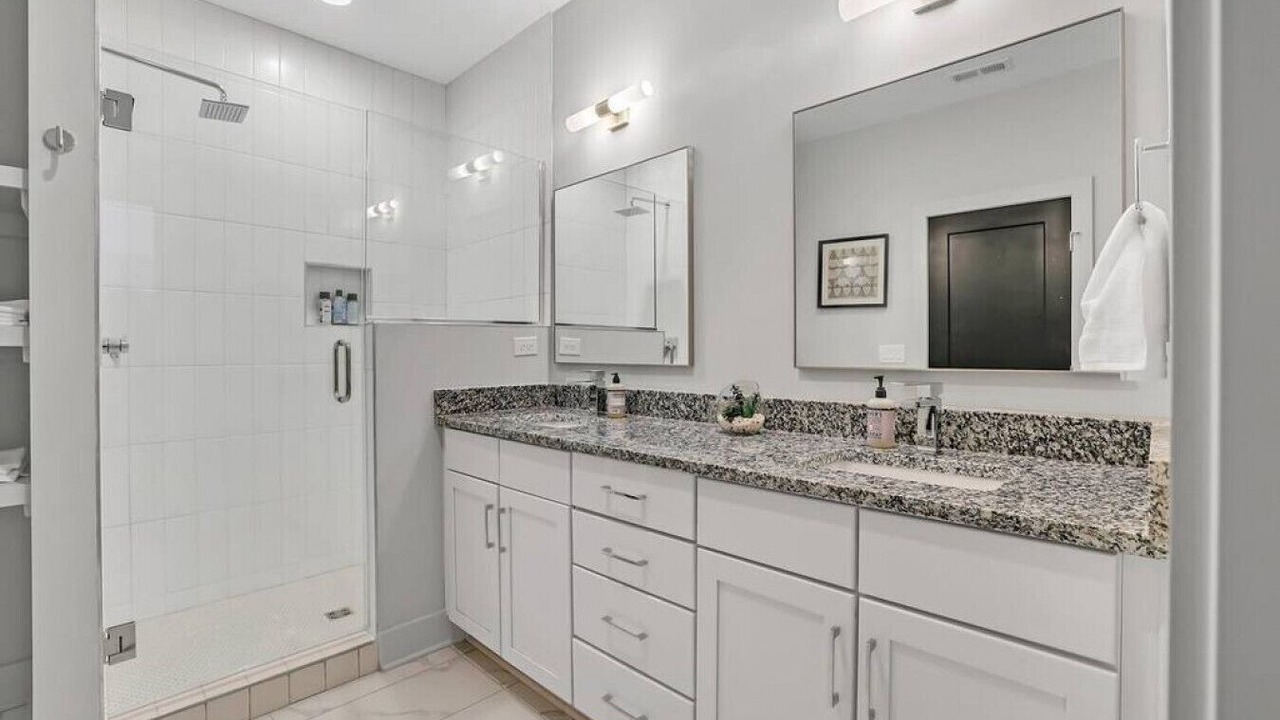 Photo of Bathroom in Talbot's Corner