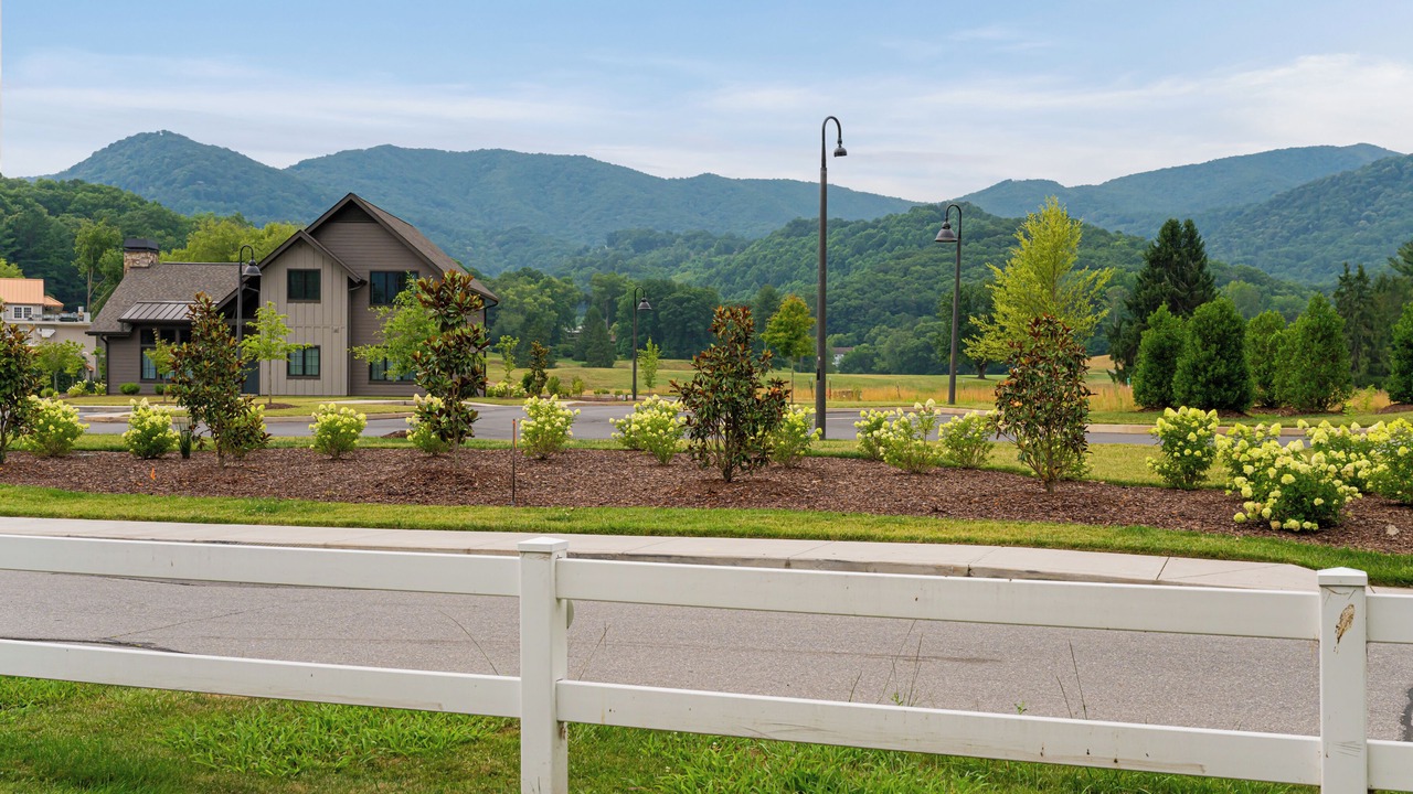 Photo of Outdoor in Waynesville