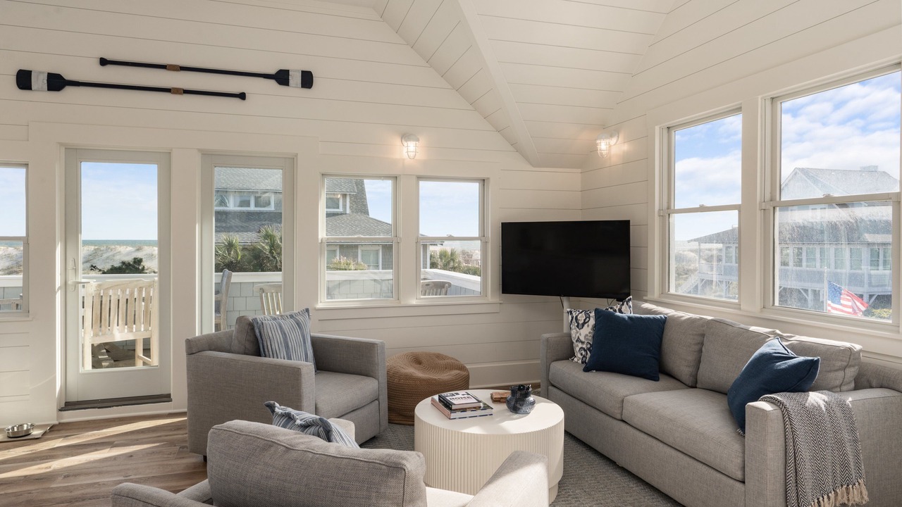 Photo of Livingroom in Flora's Bluff