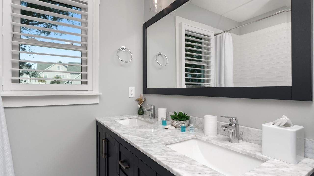 Photo of Bathroom in Flora's Bluff
