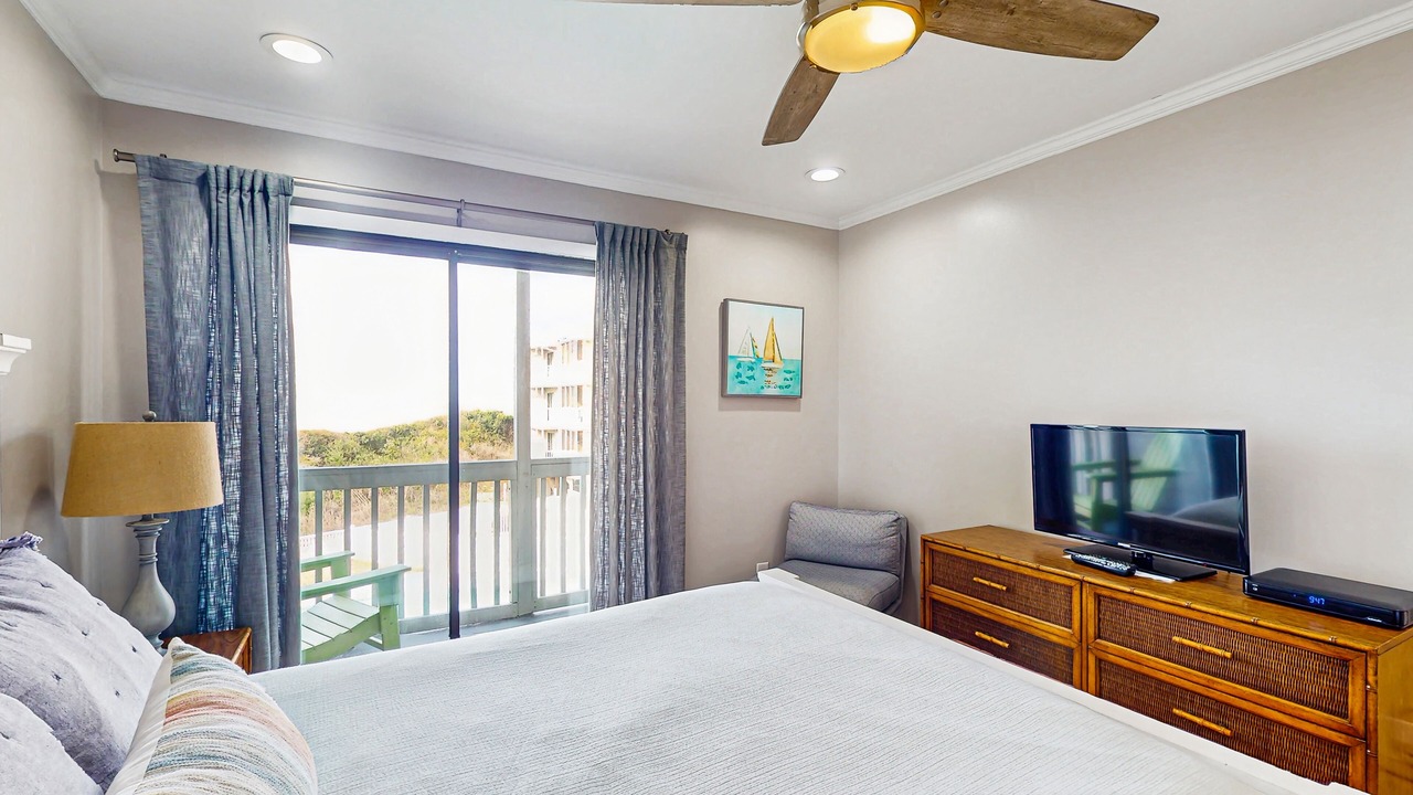 Photo of Bedroom in Atlantic Beach