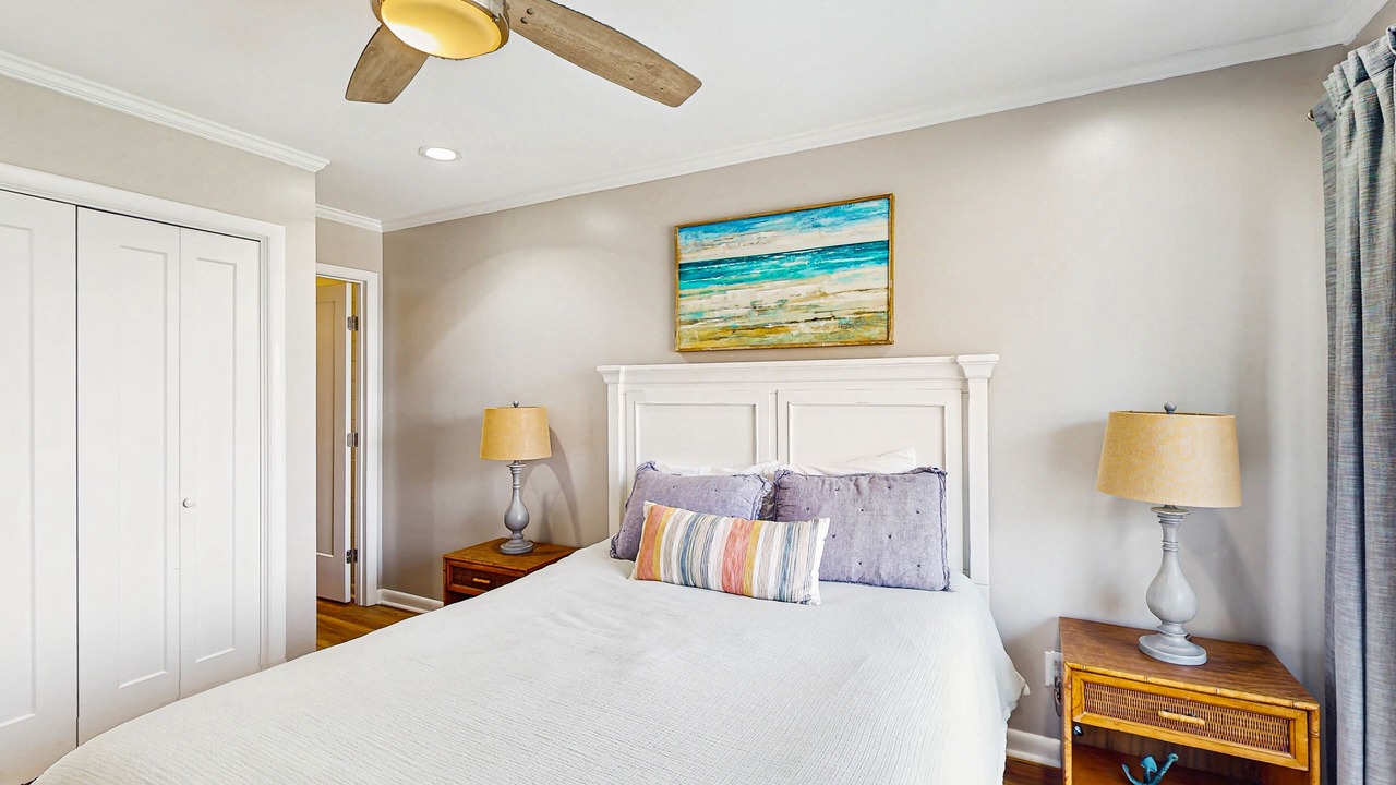 Photo of Bedroom in Atlantic Beach