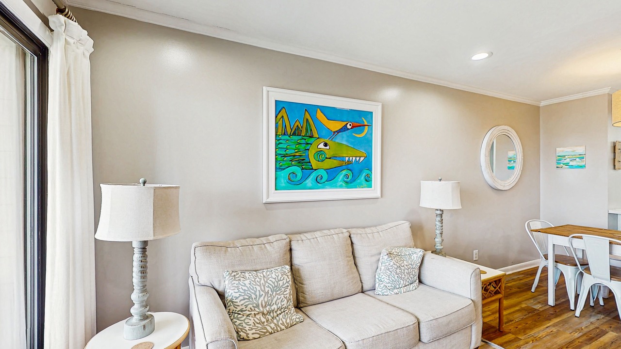 Photo of Livingroom in Atlantic Beach