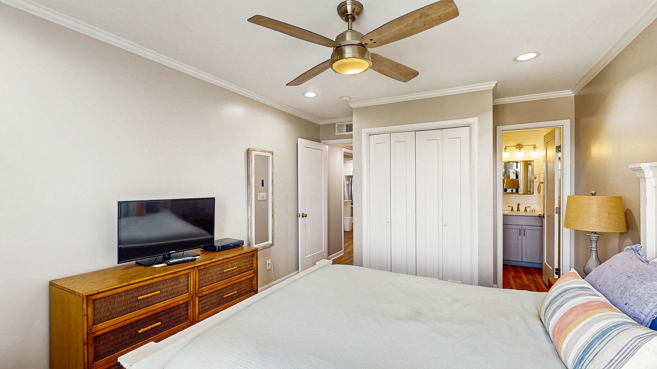 Photo of Bedroom in Atlantic Beach