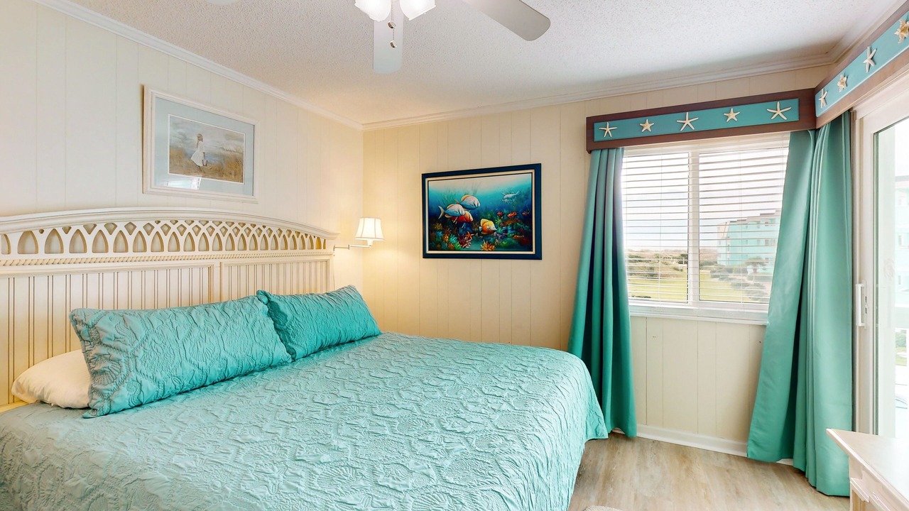 Photo of Bedroom in Morehead City