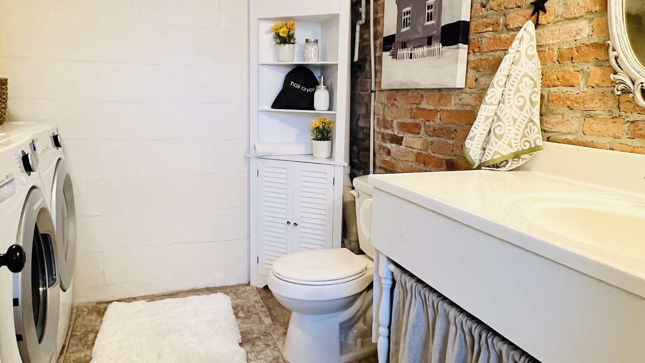 Photo of Bathroom in New Bern