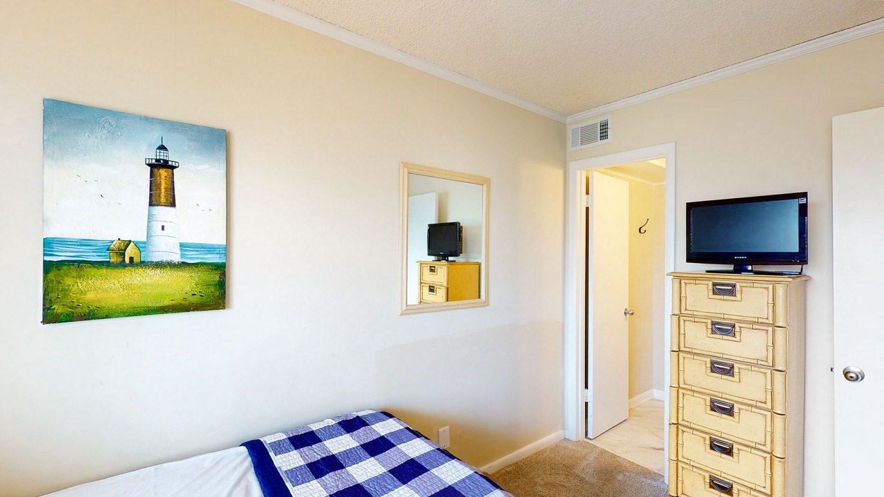 Photo of Bedroom in Atlantic Beach