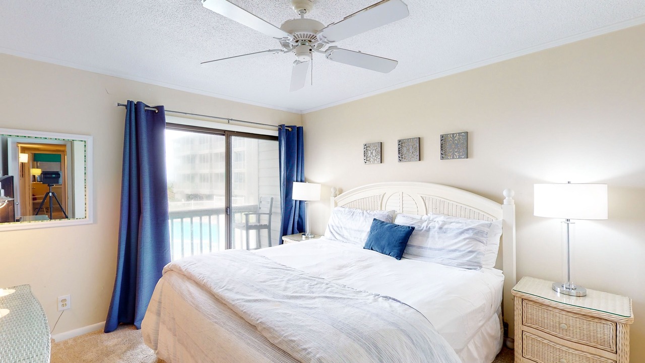 Photo of Bedroom in Atlantic Beach