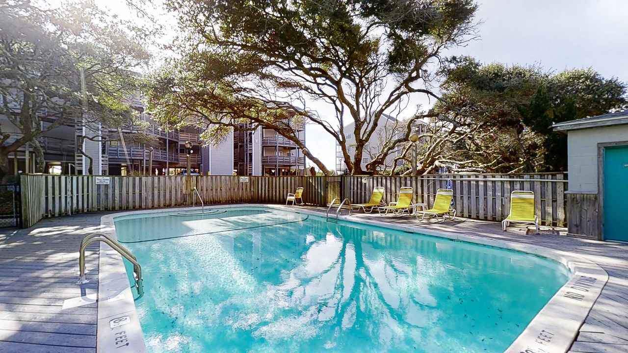 Photo of Outdoor in Pine Knoll Shores