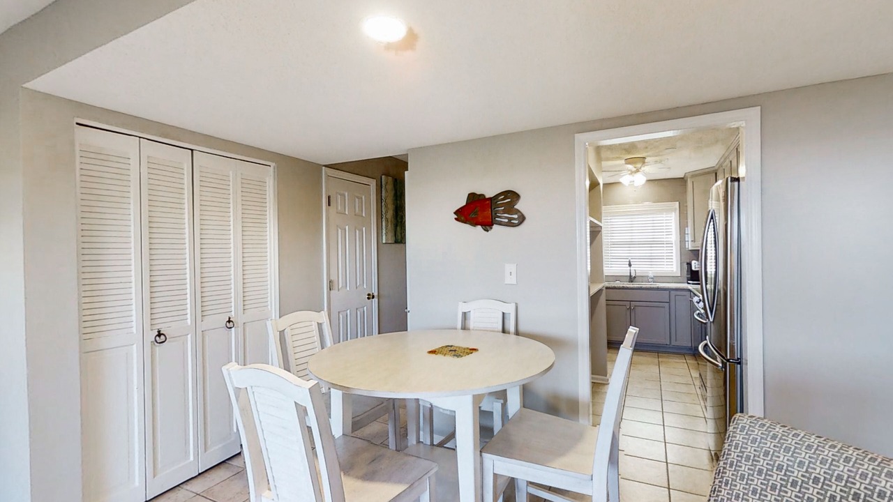 Photo of Others in Pine Knoll Shores
