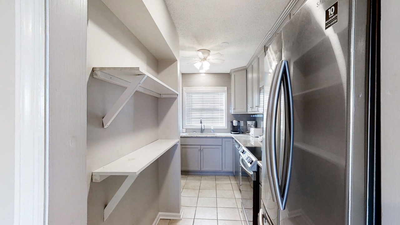 Photo of Kitchen in Pine Knoll Shores