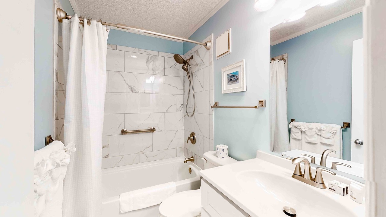 Photo of Bathroom in Atlantic Beach