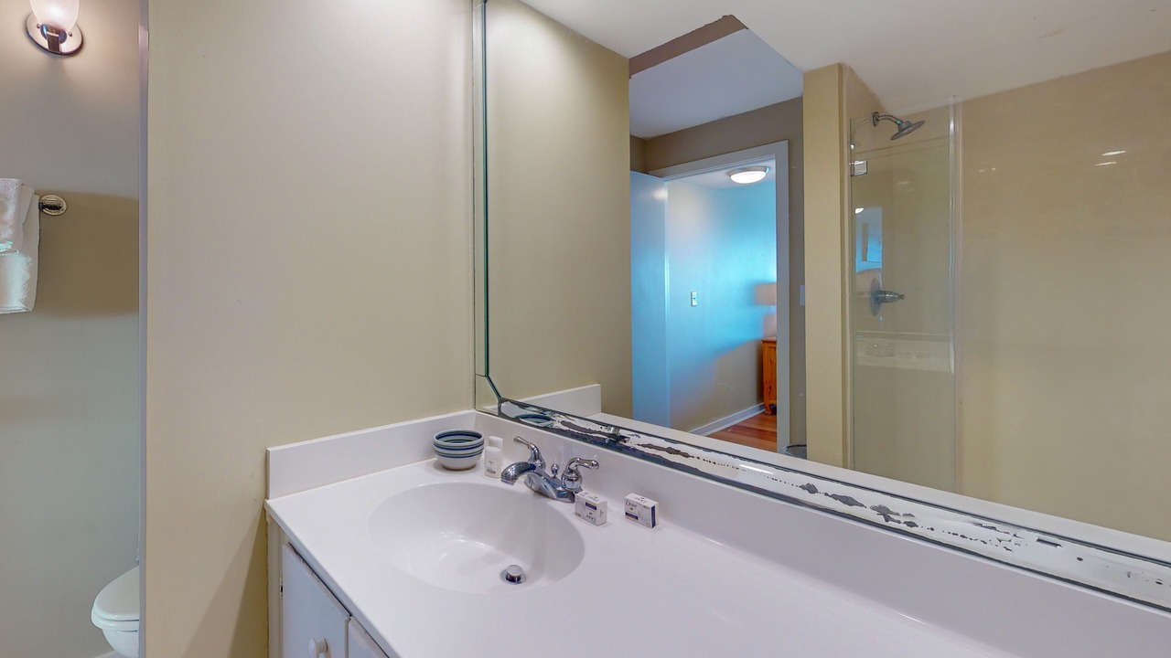Photo of Bathroom in Pine Knoll Shores