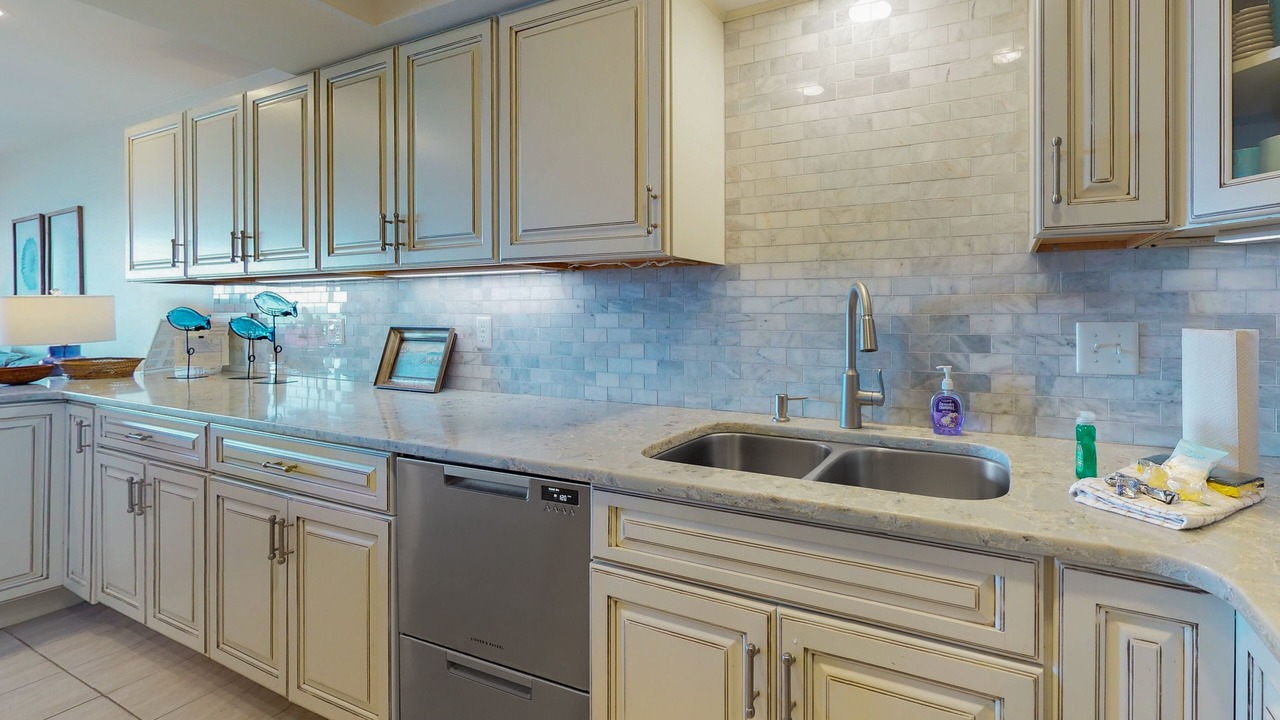 Photo of Kitchen in Pine Knoll Shores
