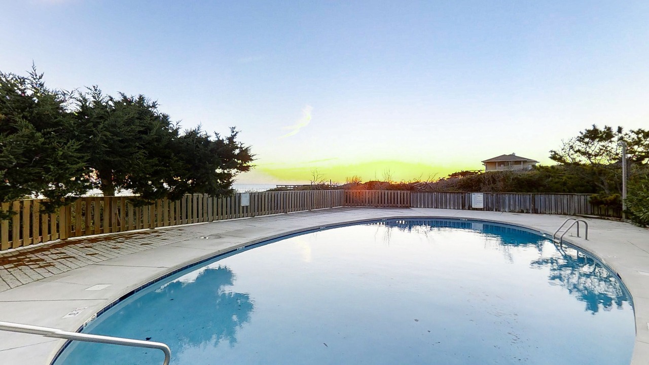Photo of Outdoor in Pine Knoll Shores