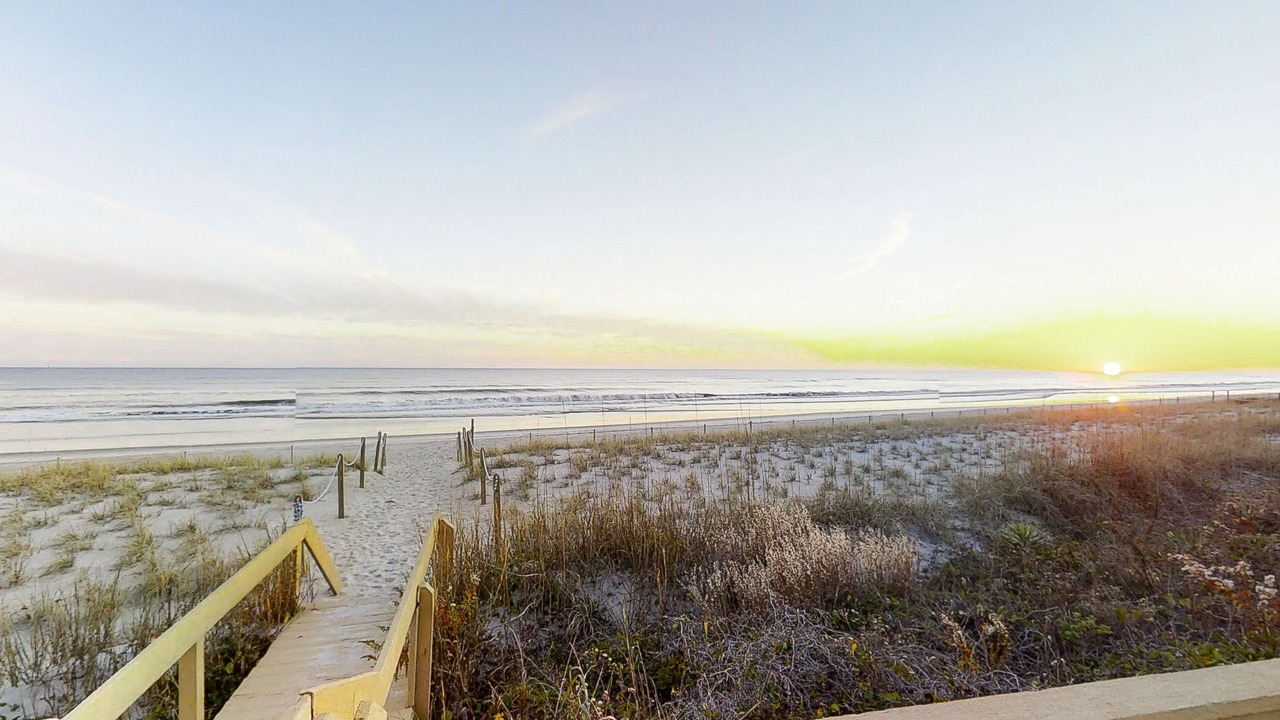 Photo of Others in Pine Knoll Shores