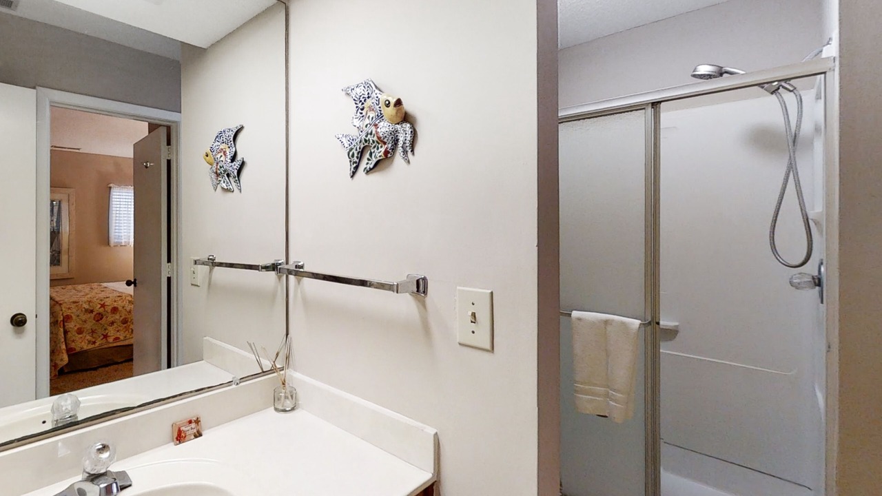 Photo of Bathroom in Pine Knoll Shores