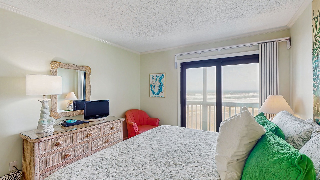 Photo of Bedroom in Atlantic Beach