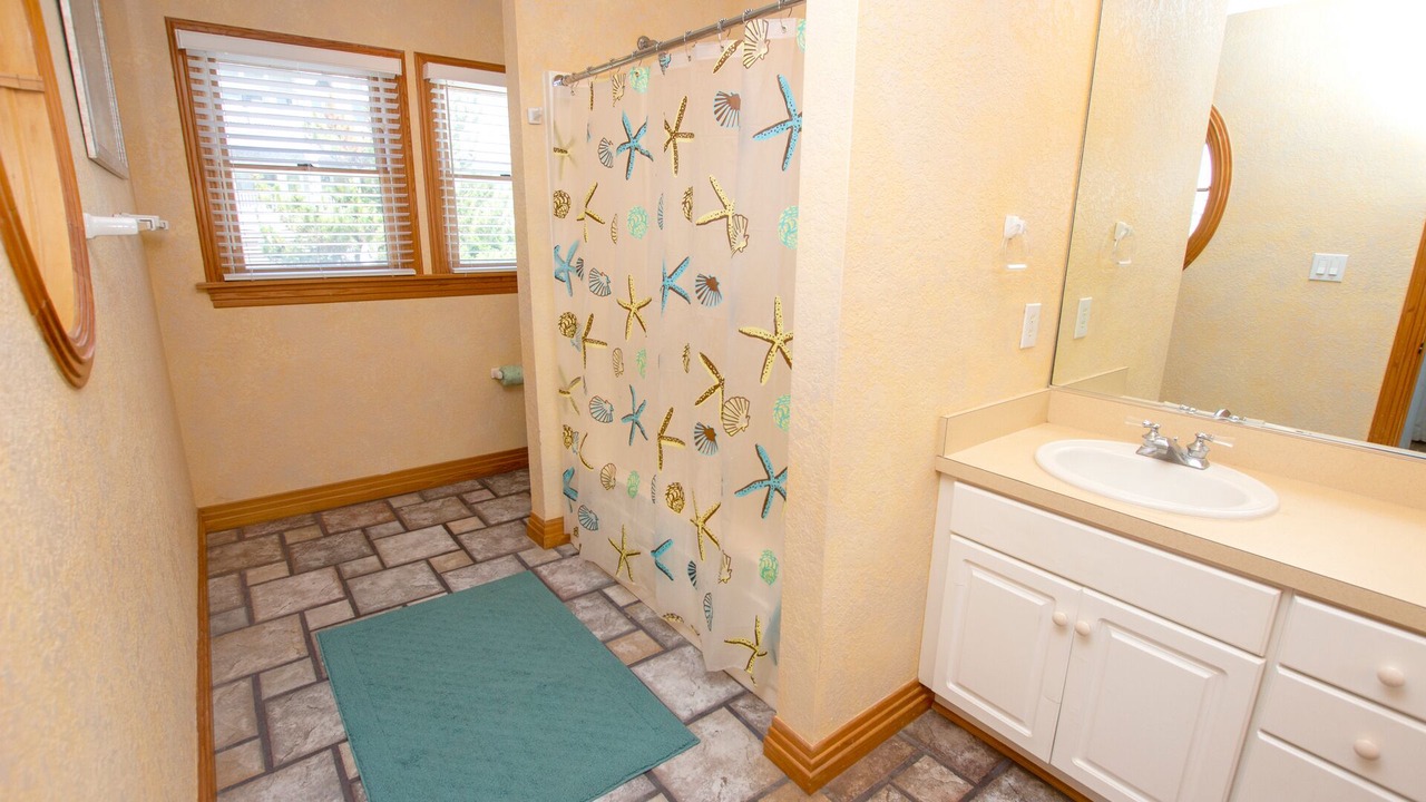 Photo of Bathroom in Pine Island