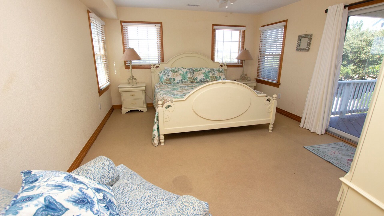 Photo of Bedroom in Pine Island