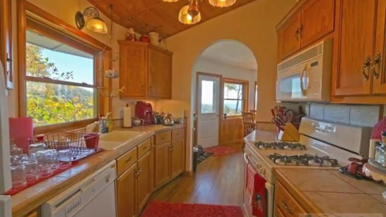 Photo of Kitchen in Apple Ridge