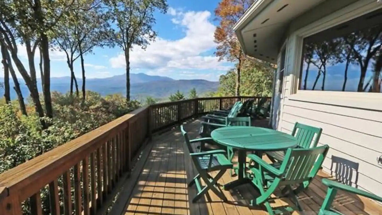 Photo of Outdoor in Apple Ridge