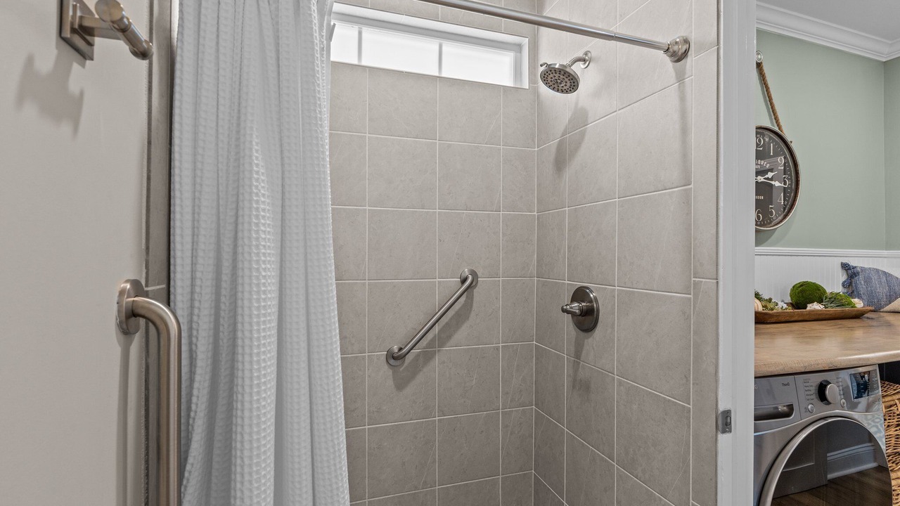 Photo of Bathroom in Morehead City