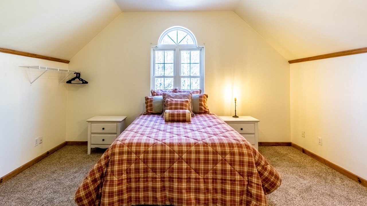 Photo of Bedroom in Scaly Mountain