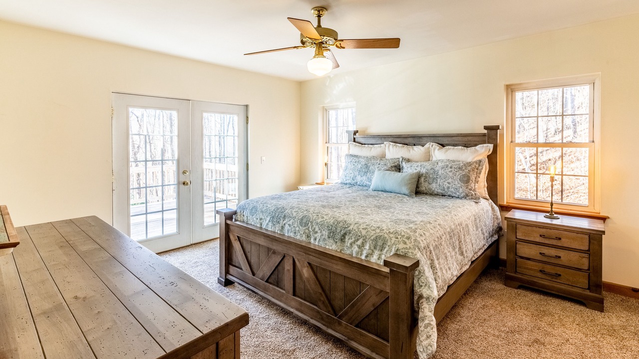 Photo of Bedroom in Scaly Mountain
