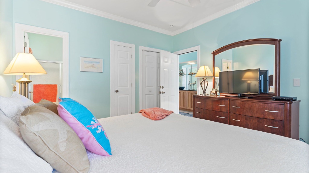 Photo of Bedroom in Ocean Isle Beach