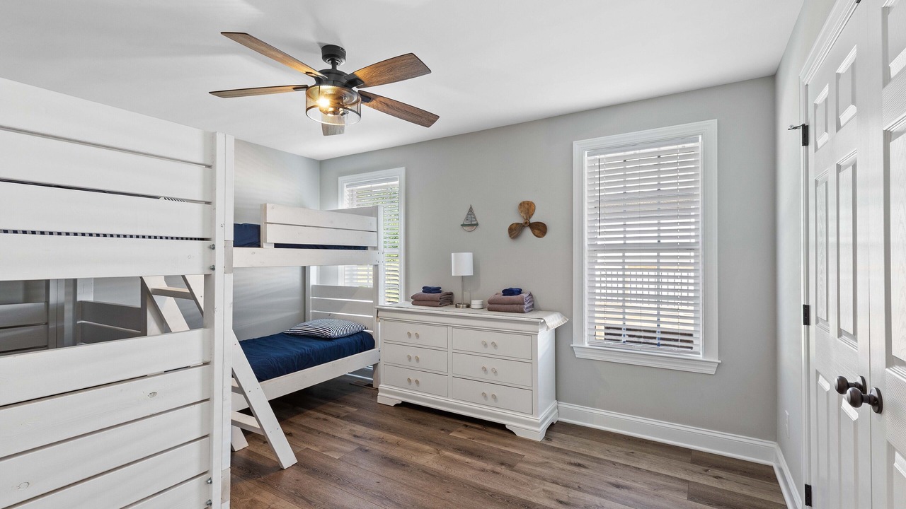 Photo of Bedroom in Southmont