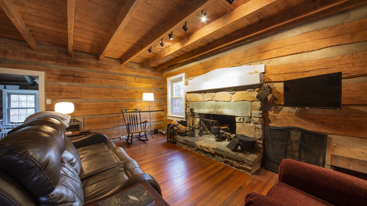 Photo of Livingroom in Stoneville