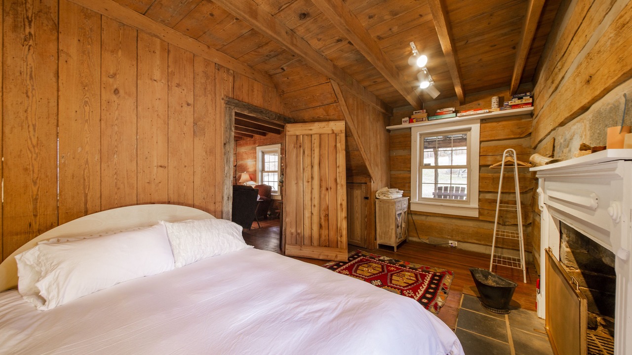 Photo of Bedroom in Stoneville