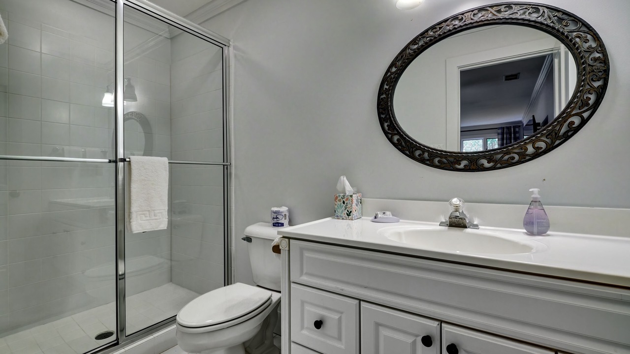 Photo of Bathroom in Sapphire