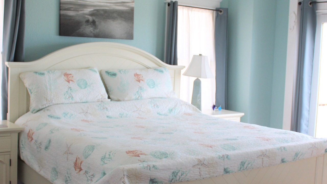 Photo of Bedroom in Carova Beach