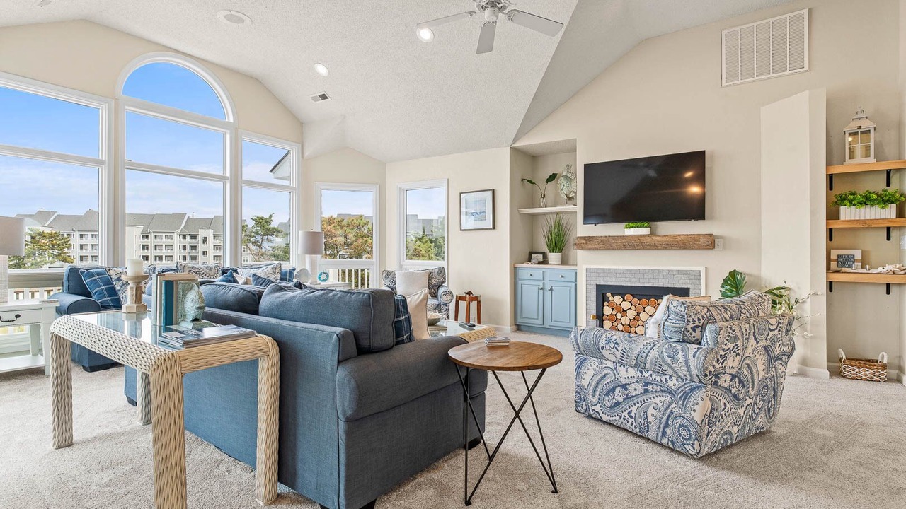 Photo of Livingroom in Manteo