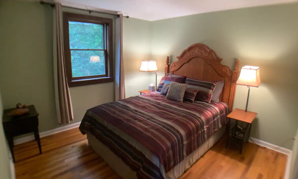Photo of Bedroom in Apple Ridge