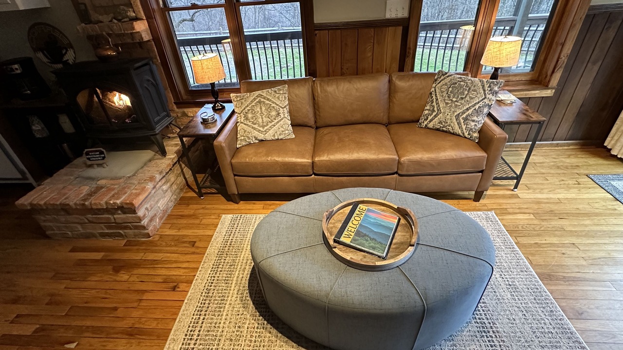 Photo of Livingroom in Apple Ridge