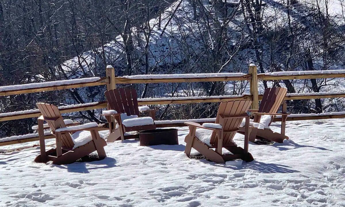 Photo of Outdoor in Apple Ridge