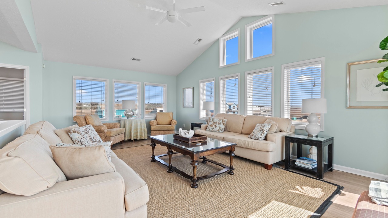 Photo of Livingroom in Holden Beach